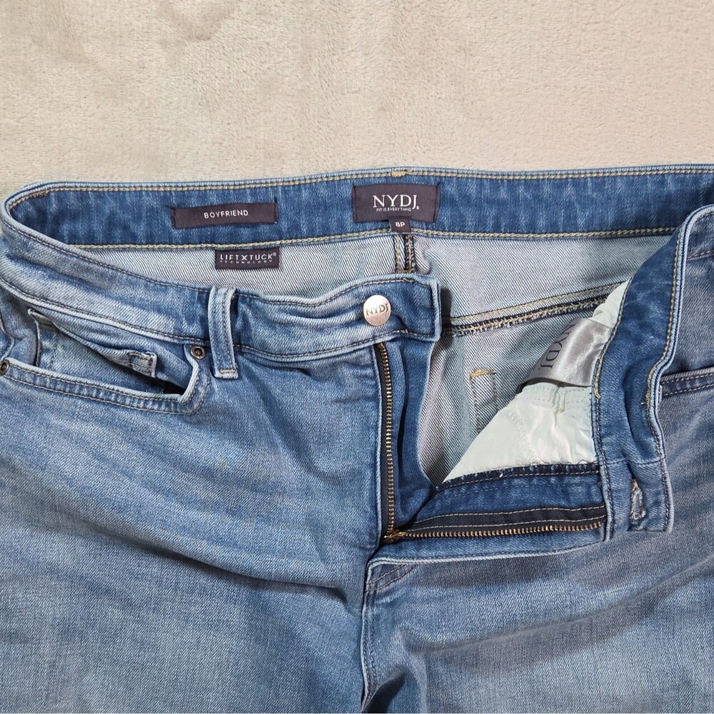NYDJ Boyfriend Jeans Womens 8P Blue Valle Lift Tuck High Rise Denim EUC - Picture 3 of 5